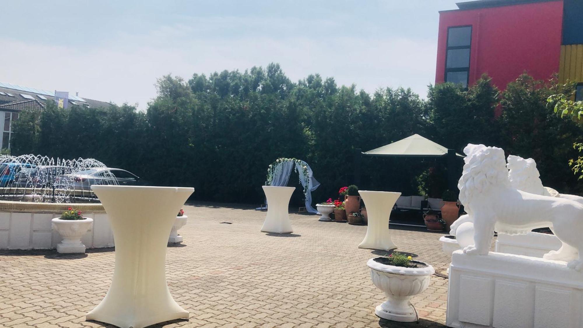 Hotel Bouzid - Laatzen Dış mekan fotoğraf
