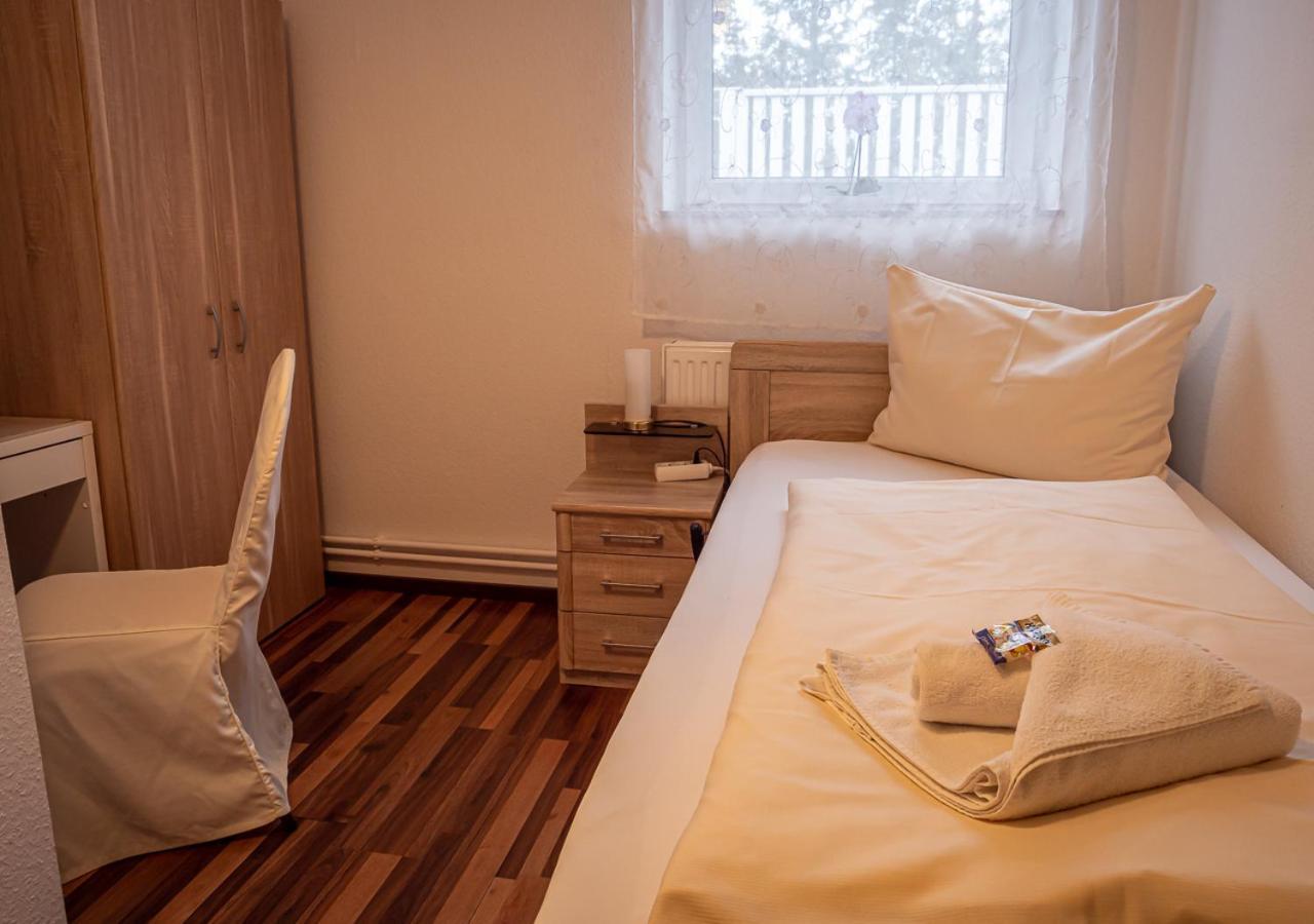 Hotel Bouzid - Laatzen Dış mekan fotoğraf