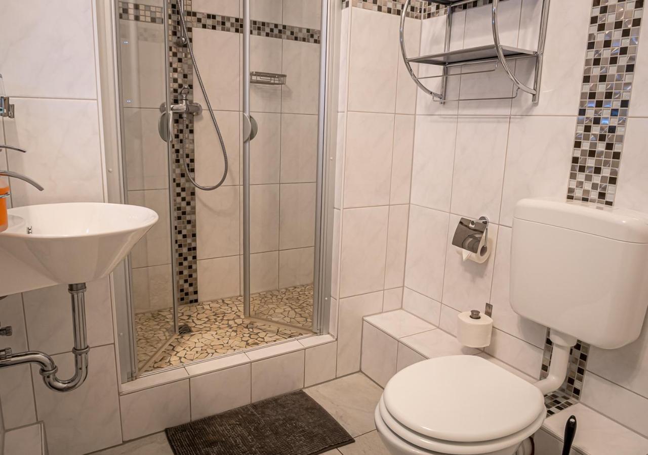 Hotel Bouzid - Laatzen Dış mekan fotoğraf