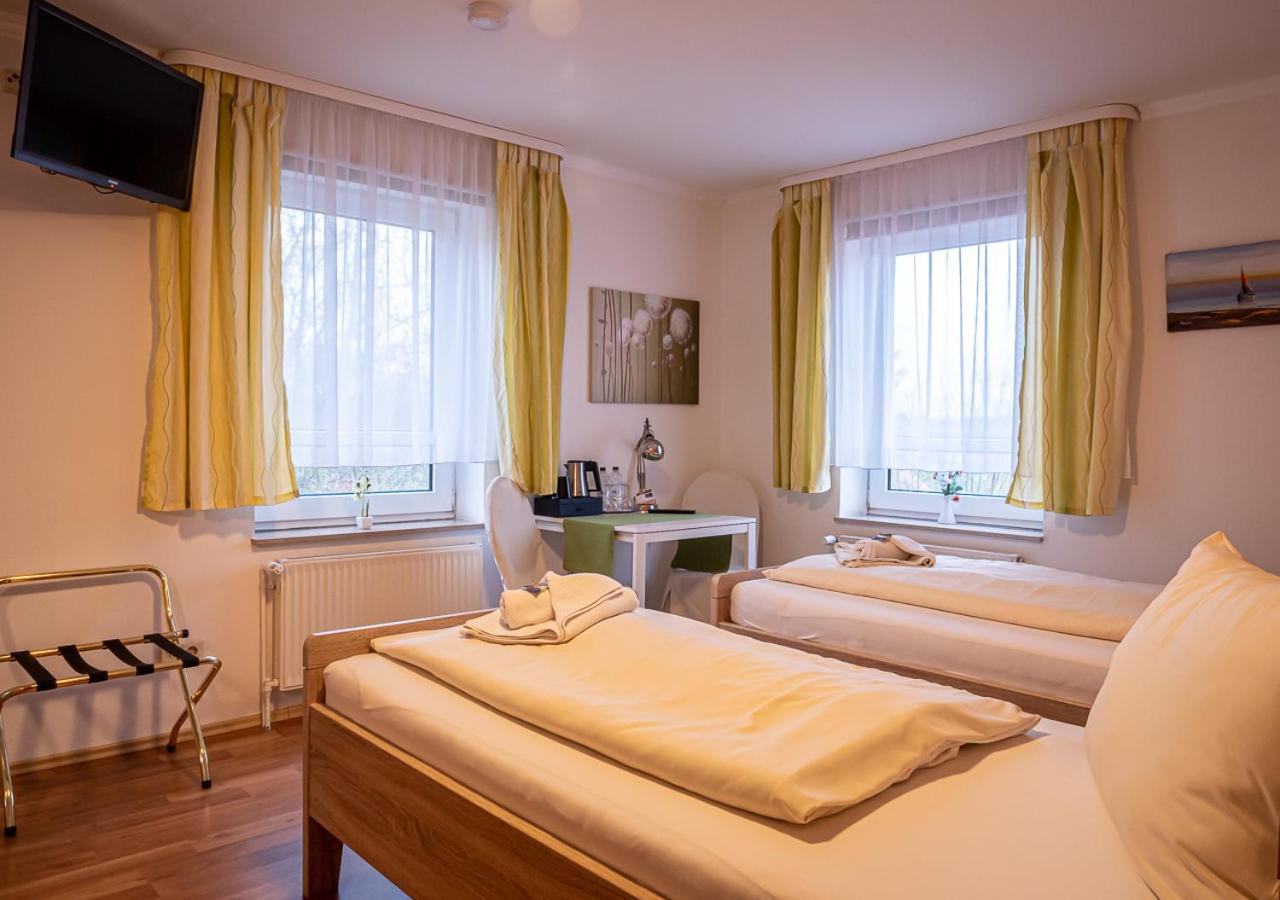Hotel Bouzid - Laatzen Dış mekan fotoğraf