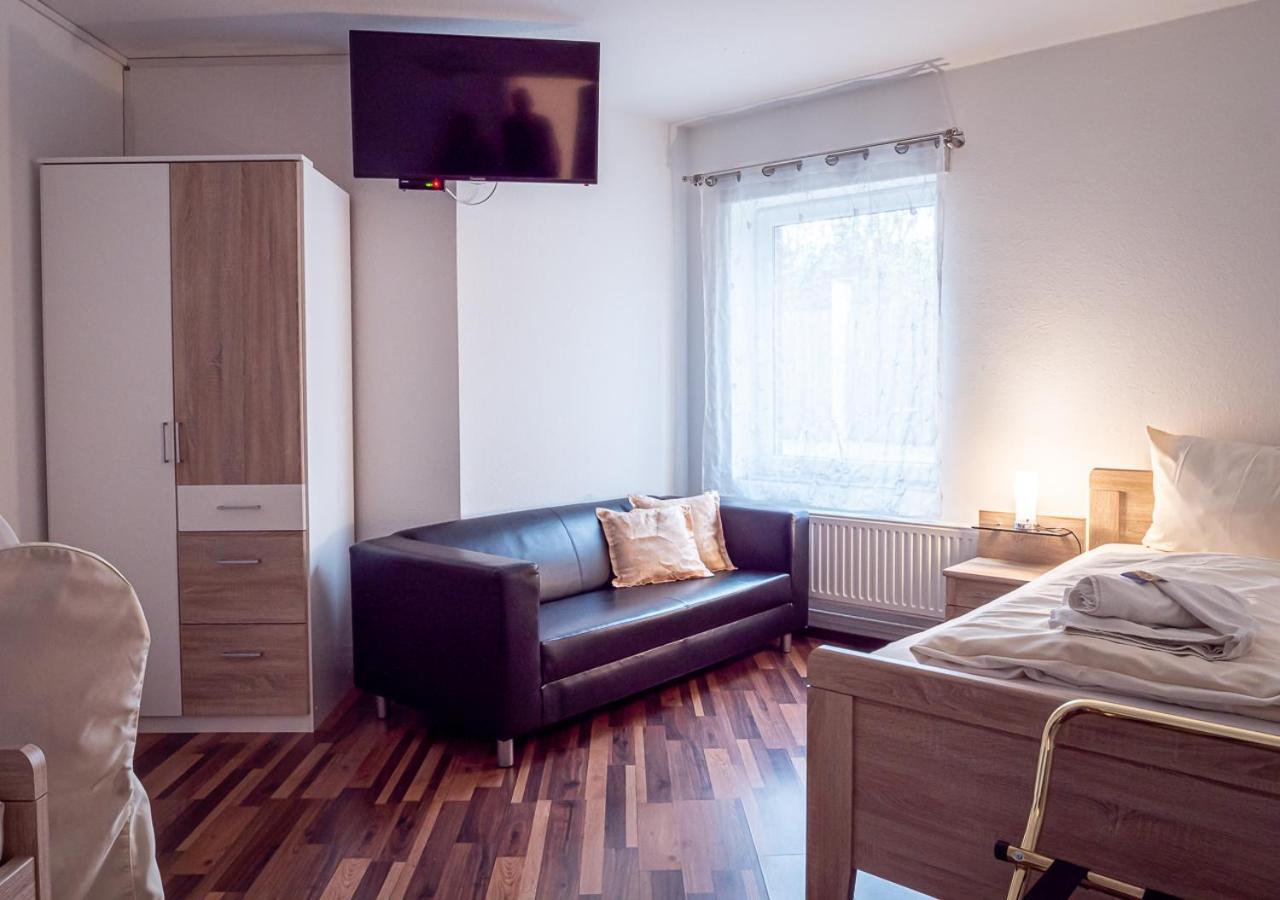 Hotel Bouzid - Laatzen Dış mekan fotoğraf