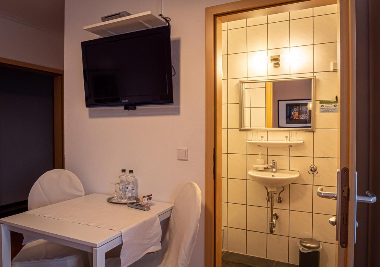 Hotel Bouzid - Laatzen Dış mekan fotoğraf