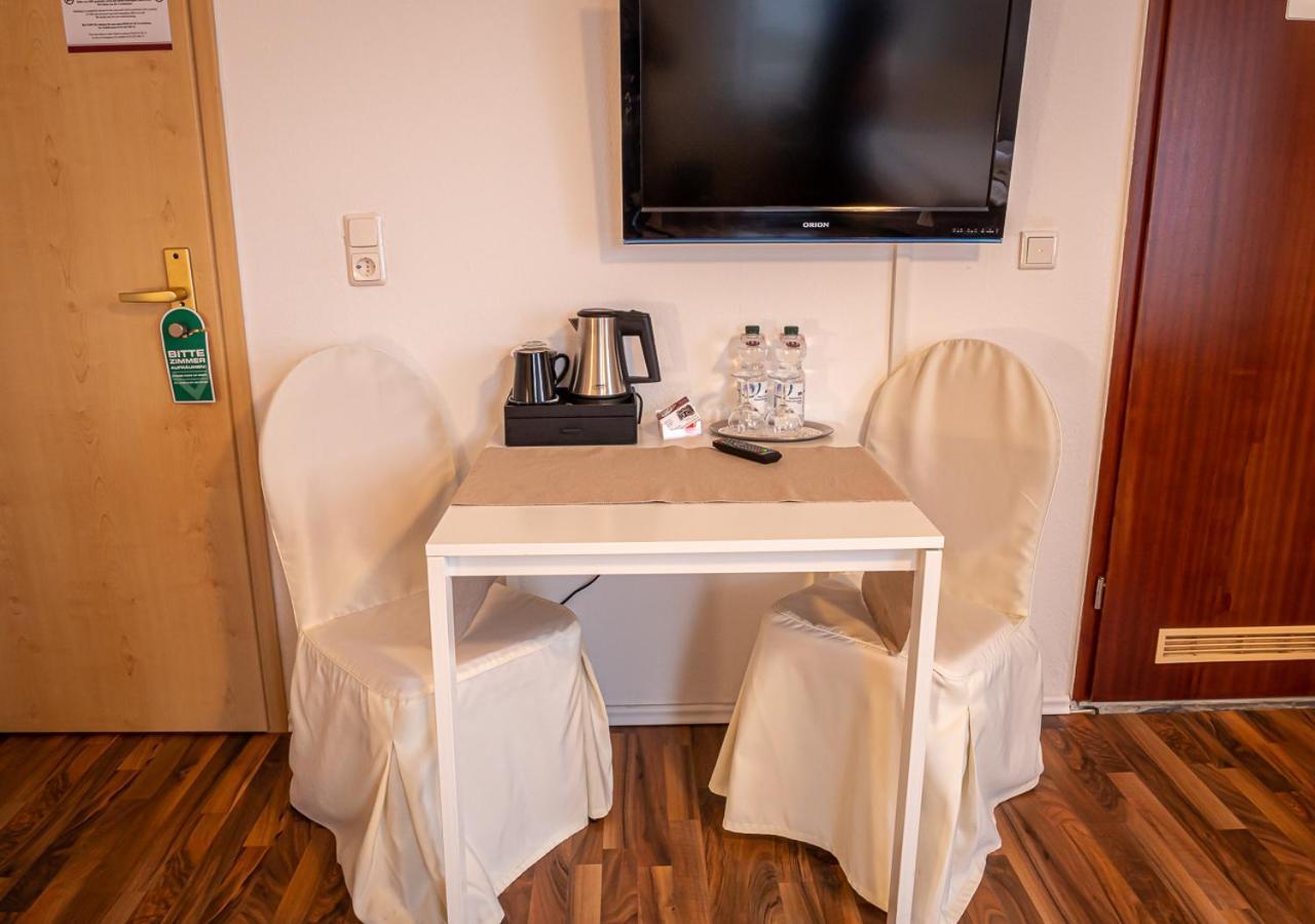 Hotel Bouzid - Laatzen Dış mekan fotoğraf