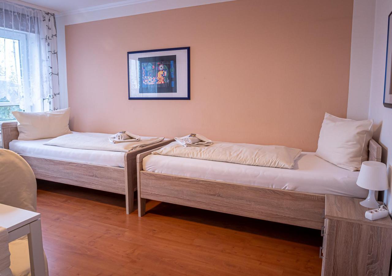 Hotel Bouzid - Laatzen Dış mekan fotoğraf
